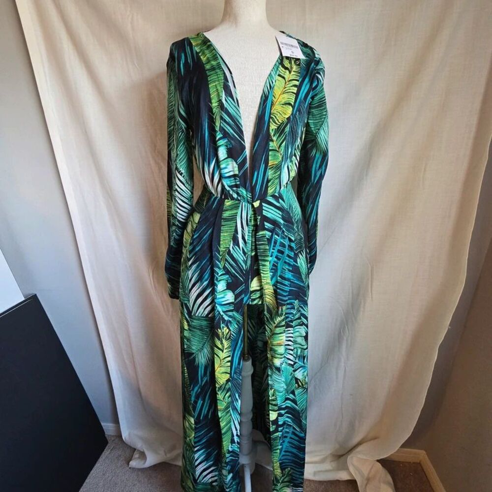 Forever 21 Tropical Leaf Maxi Romper Jumpsuit - Small